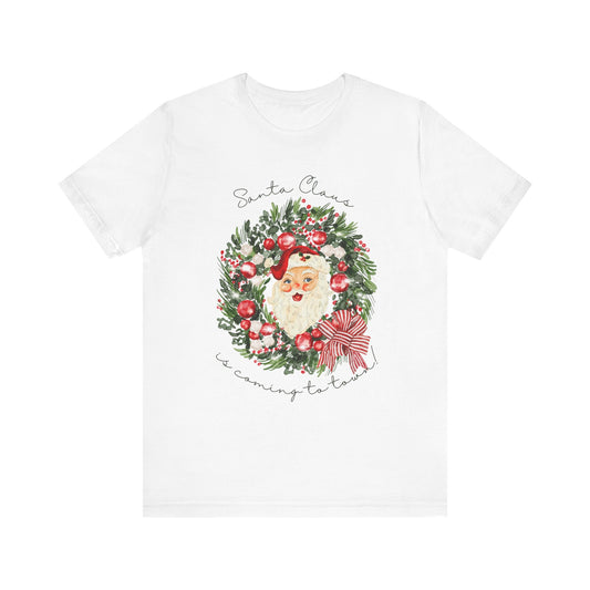 Santa Claus Is Coming To Town Tee – Vintage Wreath Christmas Shirt